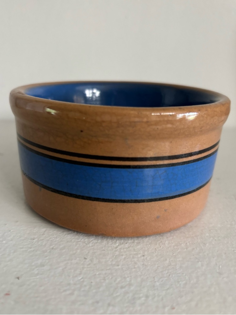 Vintage Bretby stoneware pottery small bowl